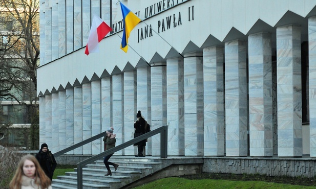KUL przygotowuje się do przyjęcia uchodźców z Ukrainy