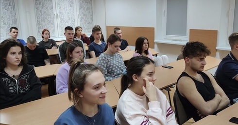 Uczący się w drawskich szkołach Ukraińcy otoczeni pomocą 
