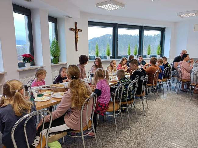 Z Dąbrówki na zimowisko