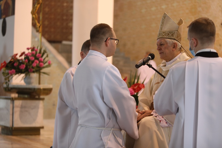 Jastrzębie. Święcenia diakonatu