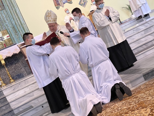 Bieruń Nowy. Święcenia diakonatu 