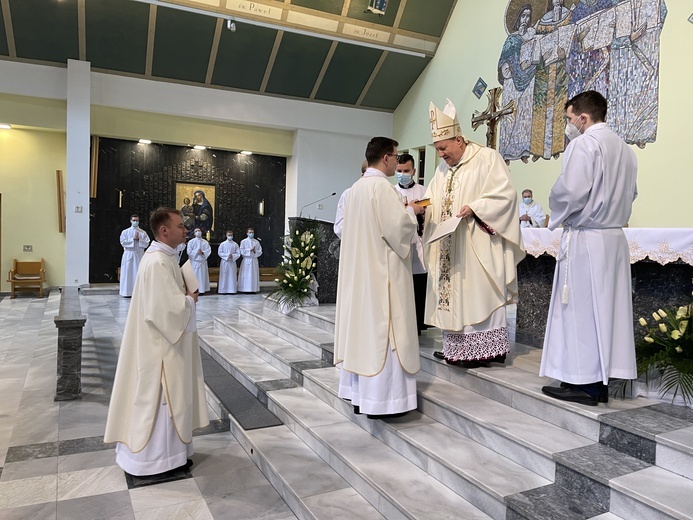 Bieruń Nowy. Święcenia diakonatu 