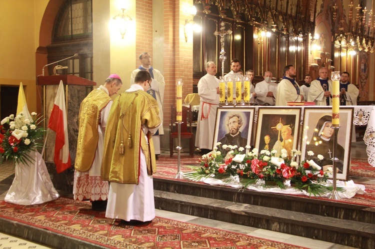 Tarnów. Noc walki o błogosławieństwo dla Polski