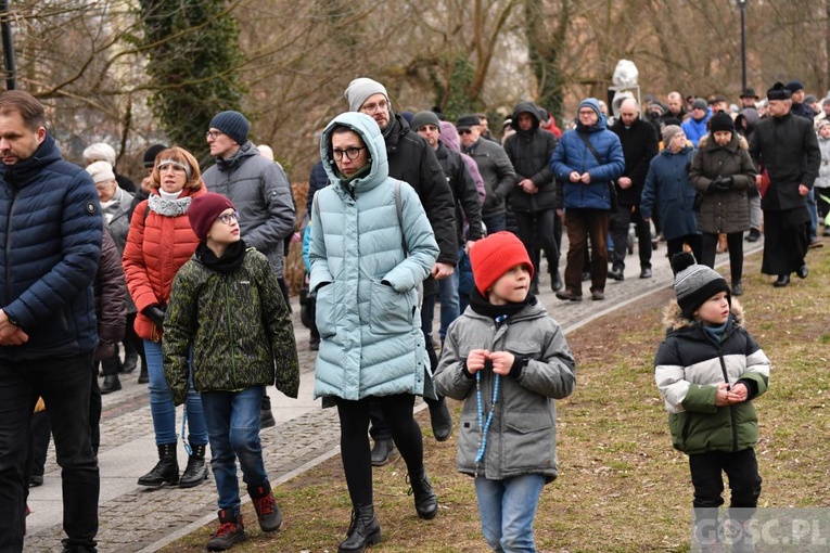 Gubin. Polsko-niemiecki różaniec w intencji pokoju na Ukrainie