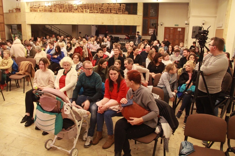 Tarnów. "Zmiana" w auli św. Jana Pawła II