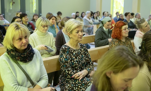 Kobiety w Biblii - odważne, inspirujące... nieznane 