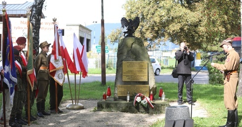 Kwiaty zostaną złożone w Żywcu pod pomnikiem pomordowanych żołnierzy NSZ ze zgrupowania "Bartka".