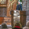 	Siostra podczas wystąpienia w kościele pw. Ducha Świętego w Koszalinie.
