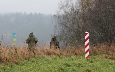 Alert BRAVO oznacza wzmocnienie ochrony nie tylko granic, ale też m.in. miejsc z dużymi skupiskami ludzi. 