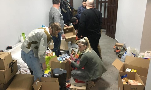 Ruda Śląska dla Ukrainy. Parafie, org. pozarządowe i miasto organizują zbiórki darów