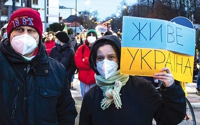 Okażmy solidarność, także poprzez bardzo konkretną pomoc.