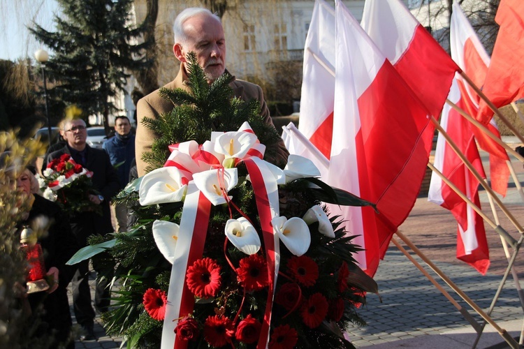 W Tarnobrzegu oddali hołd żołnierzom niezłomnym