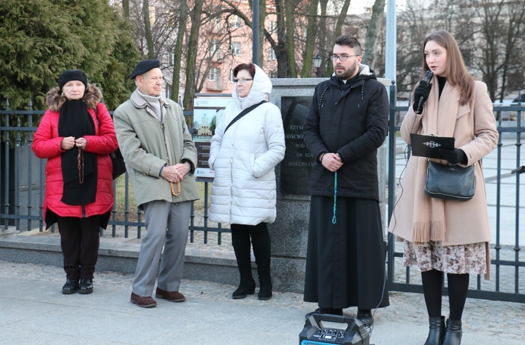 Różańcowa modlitwa o pokój