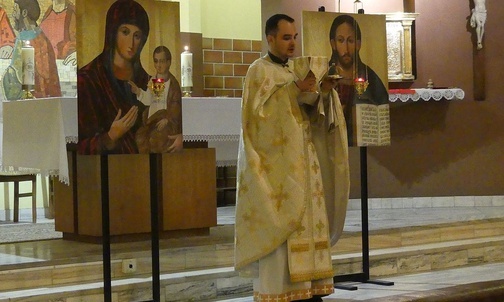 Ks. Dmytro Fedlyuk w Bielsku-Białej Leszczynach sprawował greckokatolicką liturgę w intencji pokoju na Ukrainie.