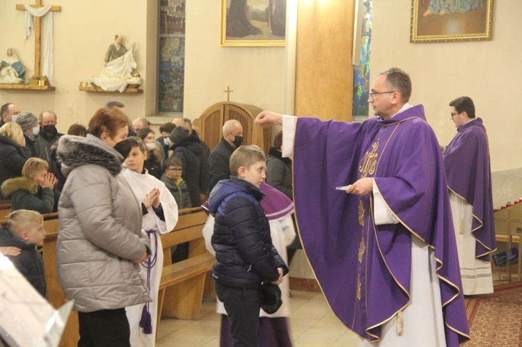 Tarnowiec. Św. Józef i modlitwa o pokój
