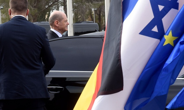 Kanclerz Niemiec: Nie zaangażujemy się militarnie na Ukrainie