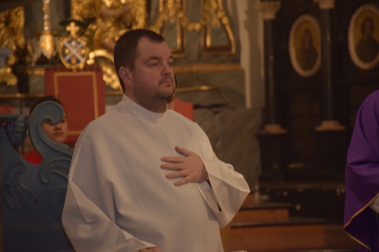 Środa Popielcowa w katedrze łowickiej