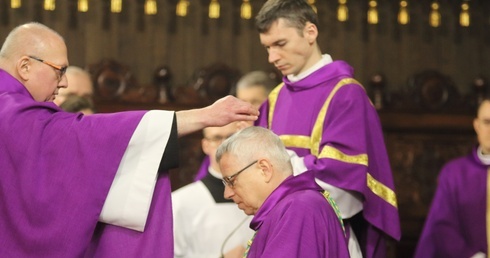 Legnicka katedra. Środa Popielcowa