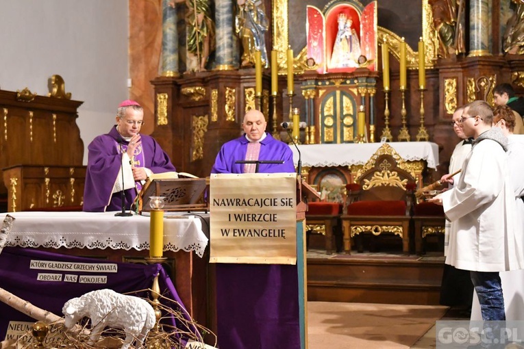 Środa Popielcowa w sanktuarium Matki Bożej Królowej Pokoju