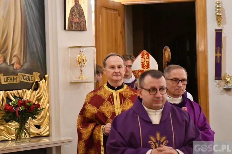 Zielona Góra. Akatyst i Msza o pokój