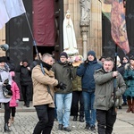 Błagają o pokój i zadośćuczynienie Niepokalanemu Sercu NMP