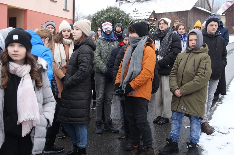 Kąclowa. Modlitwa i spotkanie młodych z okręgu krynickiego