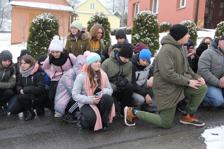 Kąclowa. Modlitwa i spotkanie młodych z okręgu krynickiego