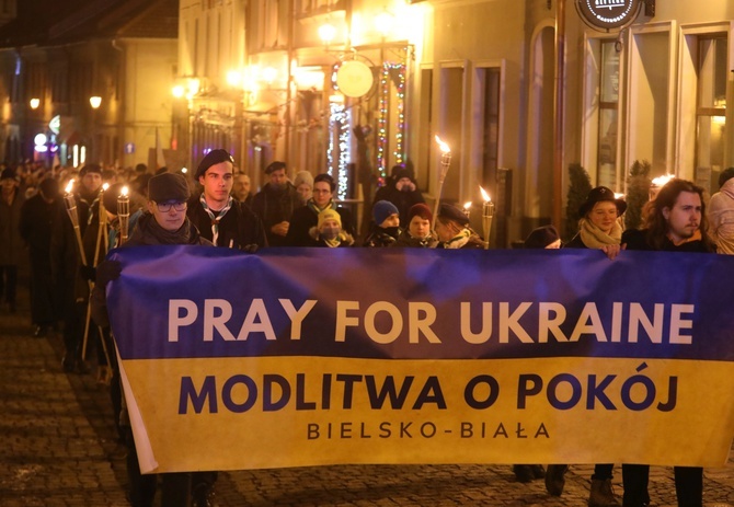 Międzyreligijny marsz i modlitwa o pokój na Ukrainie - w Bielsku-Białej. 