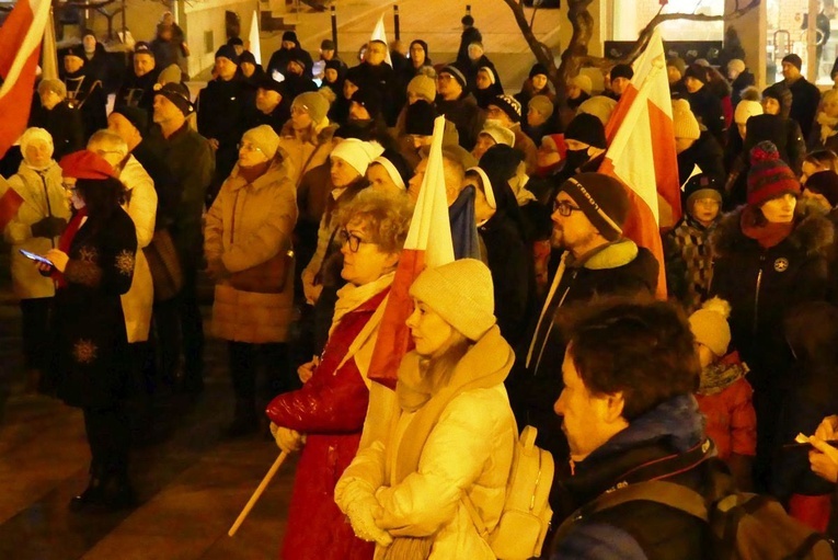 Międzyreligijny marsz i modlitwa o pokój na Ukrainie - w Bielsku-Białej - cz. 2