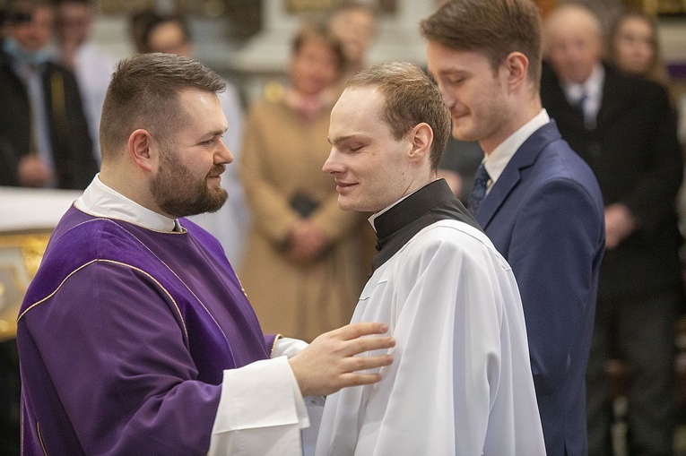 Obłóczyny w WMSD. Założyli "mundury", idą na wojnę