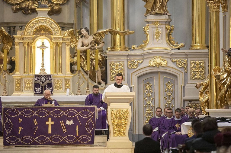 Obłóczyny w WMSD. Założyli "mundury", idą na wojnę