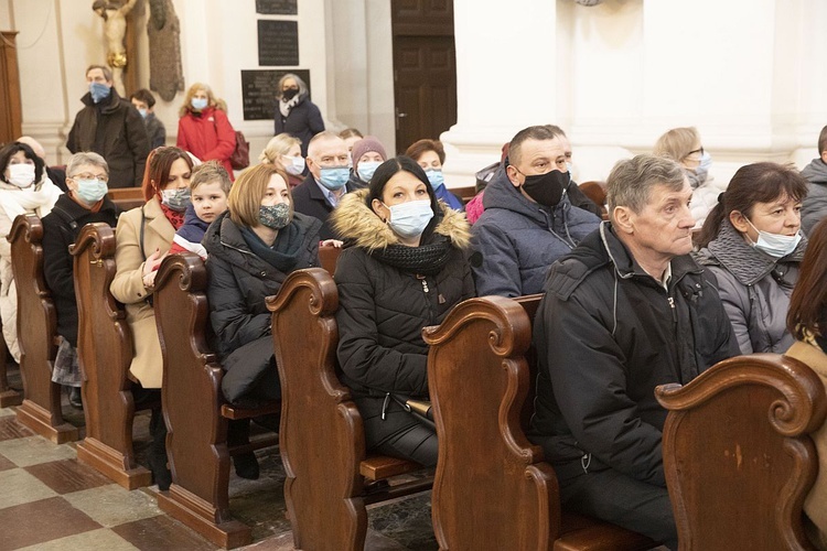 Obłóczyny w WMSD. Założyli "mundury", idą na wojnę