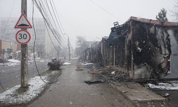 Ewakuacja z Mariupola znowu udaremniona przez rosyjski ostrzał