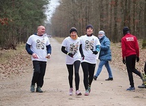 ►	Święto uczczono także na sportowo.