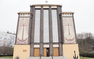 Modernistyczny gmach zaprojektował w 1932 r. wybitny architekt Marian Lalewicz.