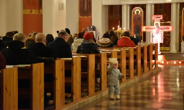 Modlitwa ze śpiewami Taizé w greckokatolickiej katedrze w Gdańsku