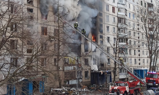 "Patrzył się na ten chleb jak dziecko na cukierek. Dałem mu 20 bochenków"