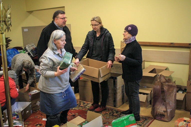 Parafia oblatów organizuje transport do placówek oblackich na Ukrainie