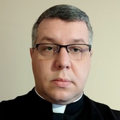 Kapłan pochodzi z parafii Jedlnia-Letnisko koło Radomia.