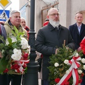 Pamięć bohaterów uczcili m.in. włodarze.