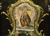 Kopia obrazu Matki Bożej Łaskawej z Lwowa wystawiona w katedrze poznańskiej