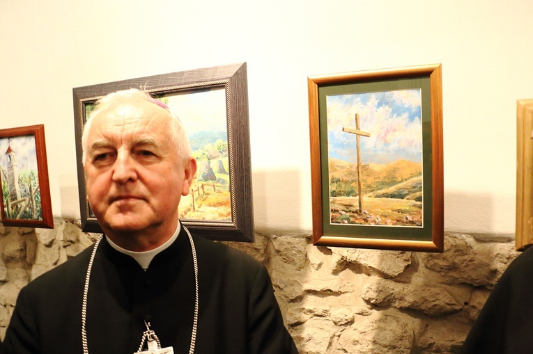 Papież Franciszek przyjął rezygnację bp. Jana Szkodonia