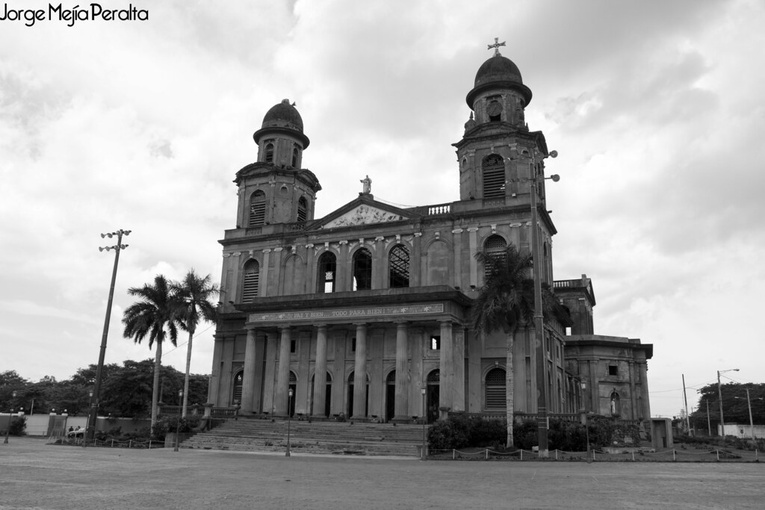 Nikaragua wyrzuciła nuncjusza-Polaka. Watykan protestuje
