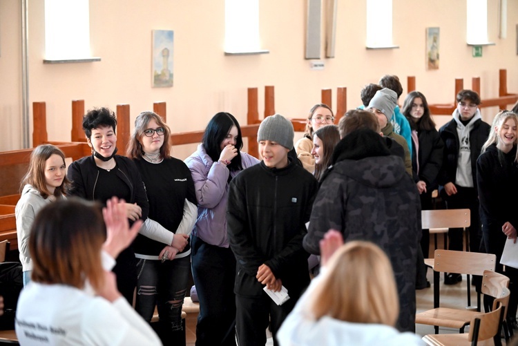 Wielkopostny dzień skupienia dla młodzieży w Wałbrzychu