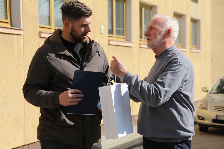 Transport darów ze Szwajcarii