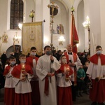 Książnice. Poświęcenie odnowionej drogi krzyżowej i bierzmowanie