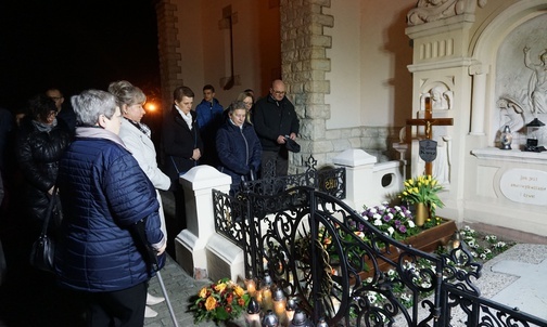 Modlitwa w rodzinnej miejscowości 