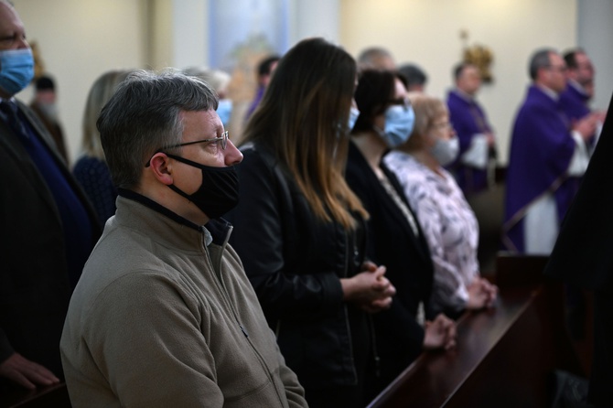 Kanoniczne objęcie urzędu biskupa koadiutora