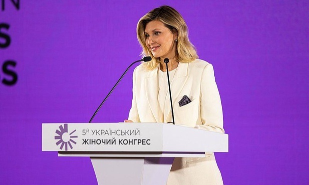 "Nie poznałybyście Ukrainy - masowe groby zajęły miejsce kwitnących miast. A my, ocaleni, staliśmy się o dekady starsi"