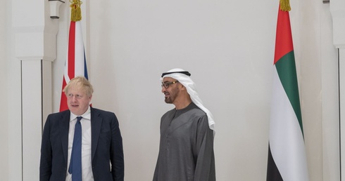 Johnson nie przekonał władz ZEA i Arabii Saudyjskiej do zwiększenia wydobycia ropy